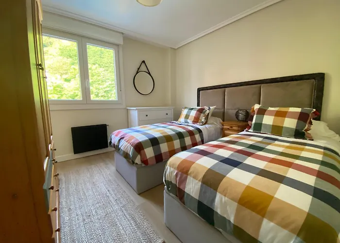 Playa Padel Piscinas Parking *