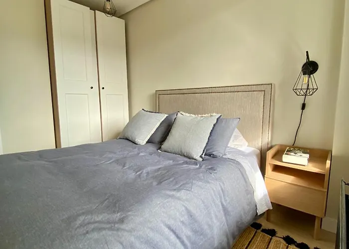 Playa Padel Piscinas Parking *