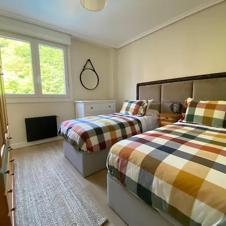 Playa Padel Piscinas Parking *