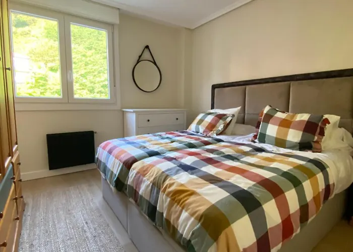 Playa Padel Piscinas Parking *